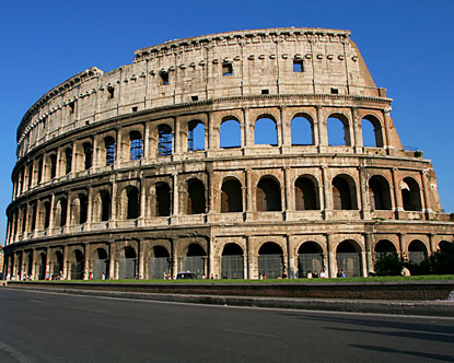 بنای کولزئوم در رم