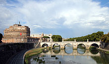 پل هادریان یا سن آنجلو در رم