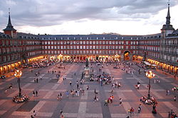 میدان Plaza Mayor مادرید- اسپانیا