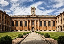 کتابخانه دانشکده ملکه- آکسفورد- انگلستان