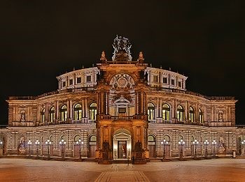 سالن اپرای Semperoper درسدن- آلمان